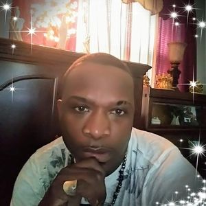 Meet your Posher, Carlos